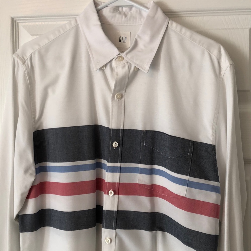 GAP dress shirt